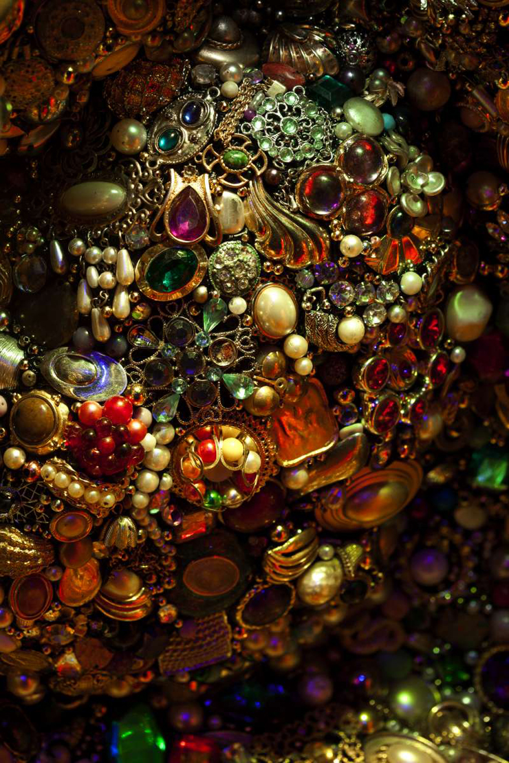 Unique-design-installation-by-Mike-Kelley-jewels