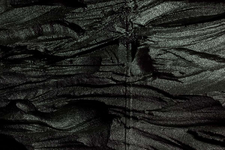 Unique-design-installation-by-Mike-Kelley-texture-dark-art